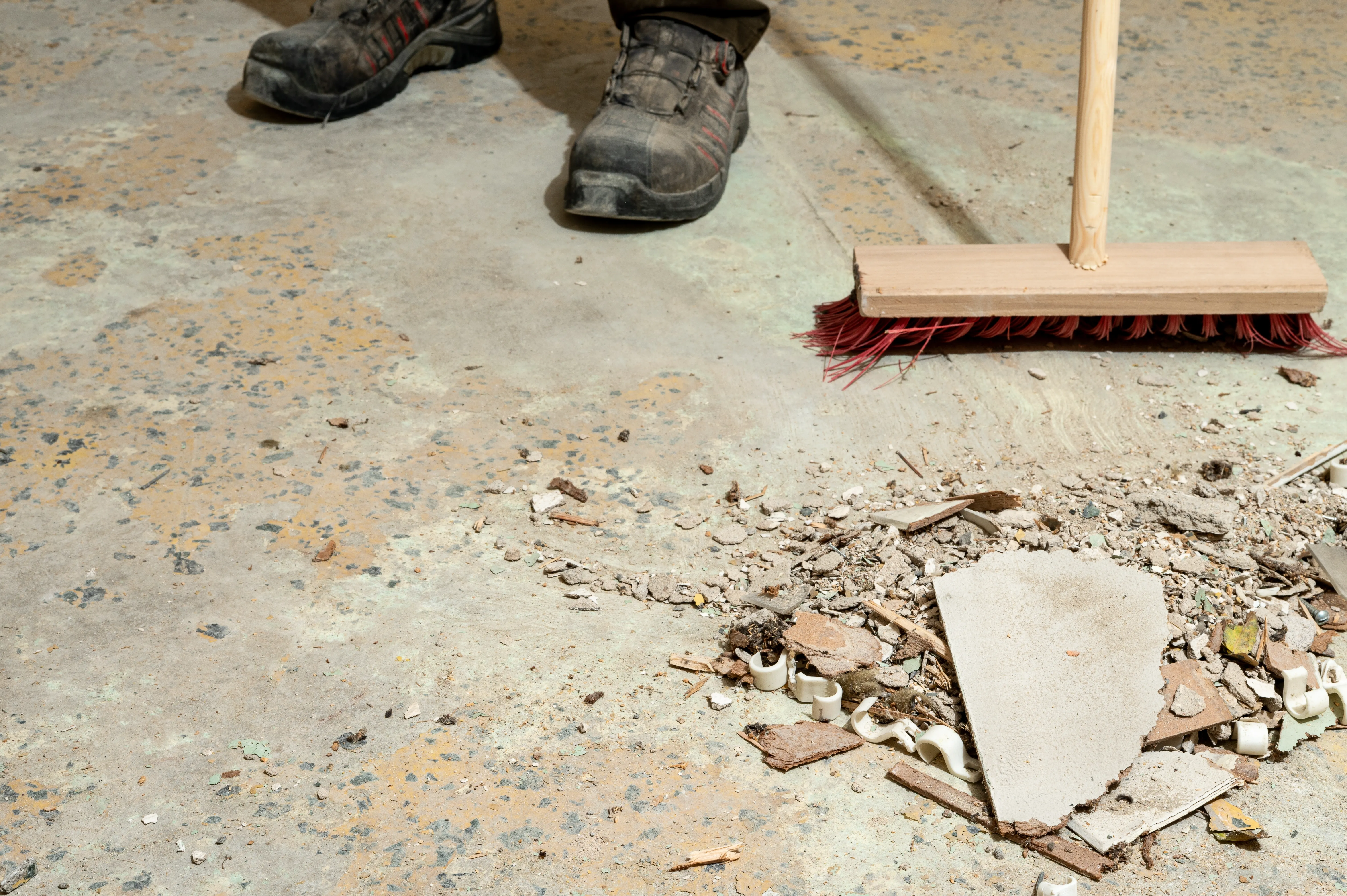 Construction debris removal — drywall, wood, and bulk waste hauling in PA
